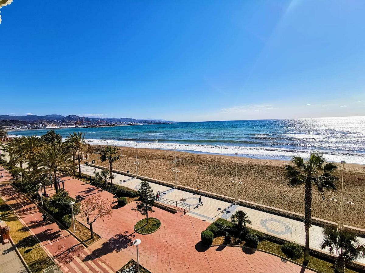 Genuar Apartments 3 Bedroom Close To Beach Malaga Exterior photo